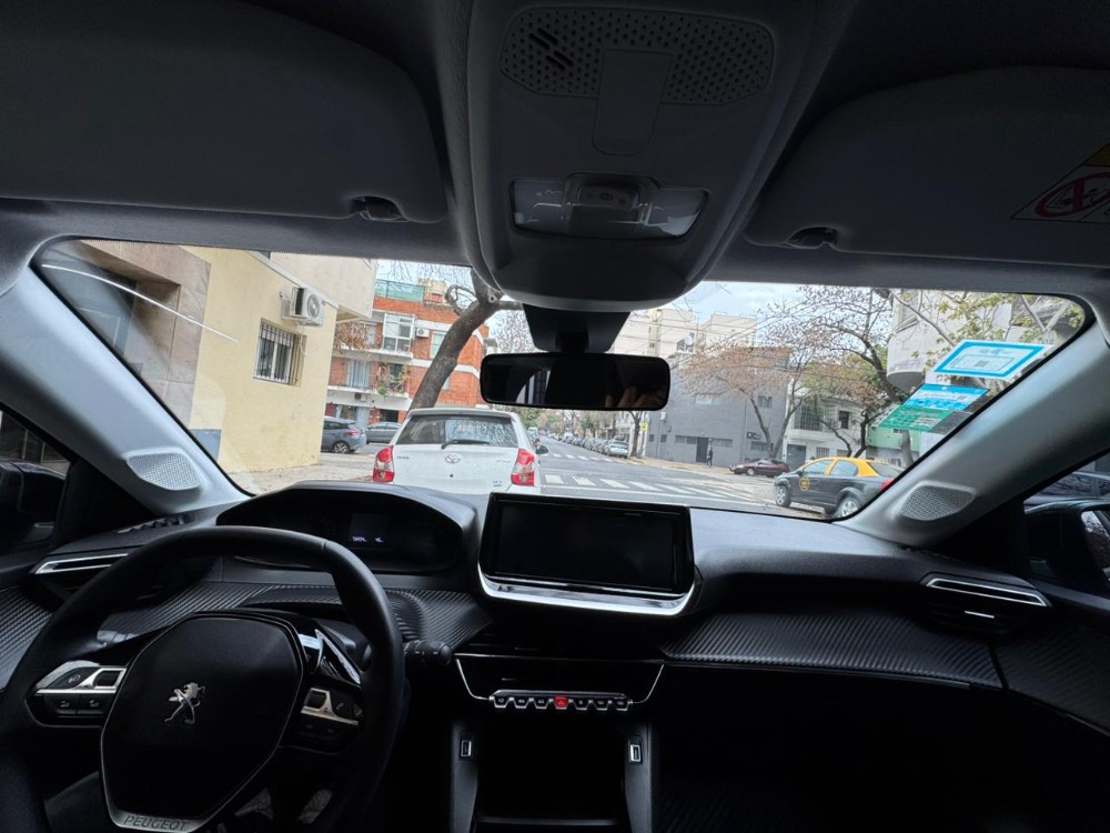 Peugeot 208 Active 1.6 pack típtronic — foto 2